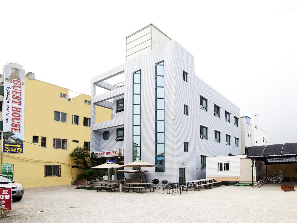 Goodstay Backpackers Gyeongju Guesthouse Buitenkant foto